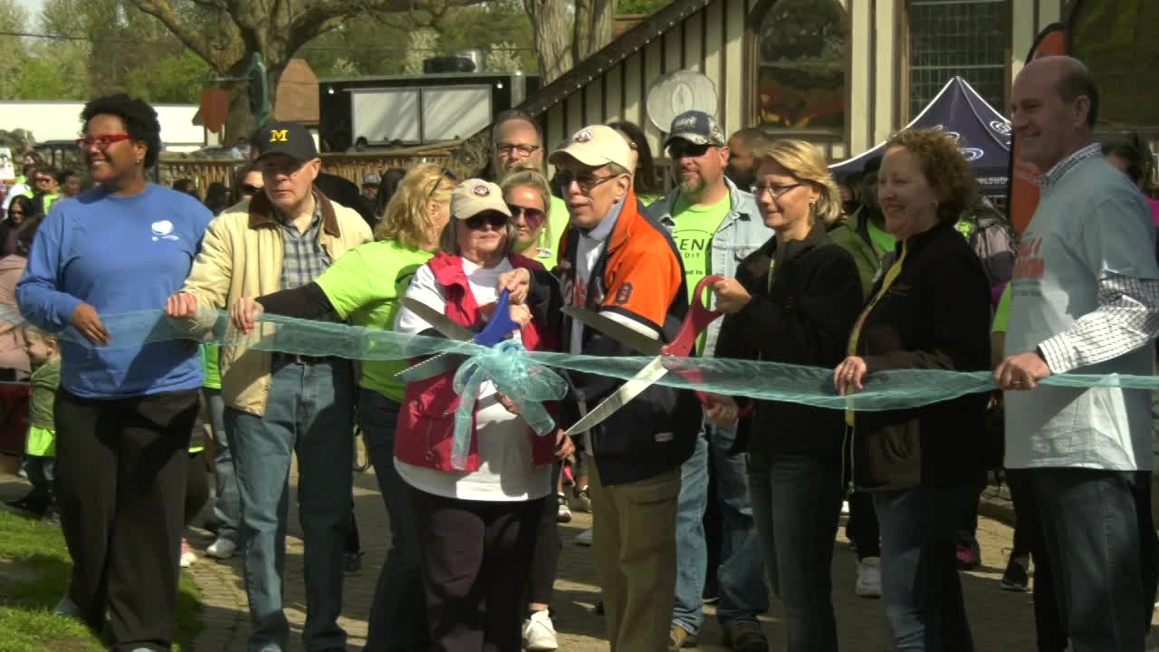 Thumbnail image for NEWS BREAK WALK FOR WARMTH 050623