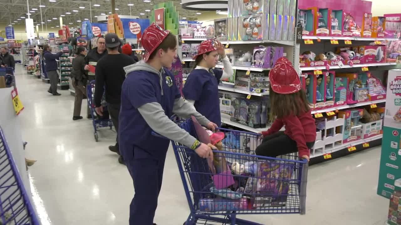 Thumbnail image for ONTV News Break: Shop with a Hero 2023