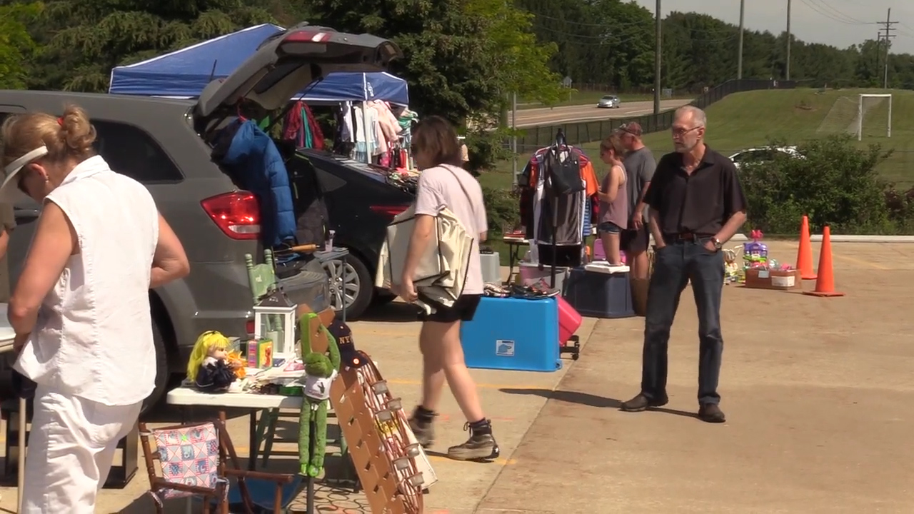 Thumbnail image for ONTV News Break: Orion Township Community Garage Sale